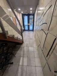 v20260211150656/fresh/building/J00100372778_9
