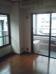 v20260303151001/fresh/building/J00100404476_9