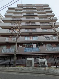 v20260308150643/fresh/building/J00100467828_15