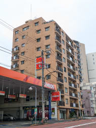 v20260313150743/fresh/building/J00100403775_14