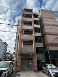 v20260315150645/fresh/building/J00100403185_1