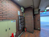 v20260318150758/fresh/building/J00100371283_14