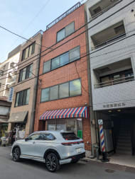 v20260318150758/fresh/building/J00100392951_8