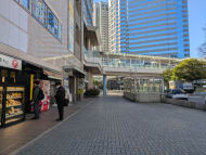 v20260331151546/fresh/building/J00100372503_15