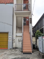 v20260331151546/fresh/building/J00100442182_3