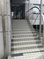 v20260406072300/fresh/building/J00100419537_3