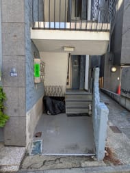 v20260406072300/fresh/building/J00100610043_3