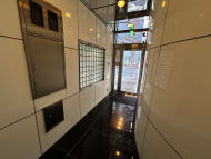 v20260407150902/fresh/building/J00100389745_9