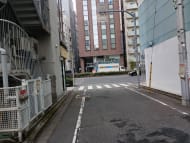 v20260411150636/fresh/building/J00100372305_15