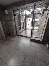 v20260411150636/fresh/building/J00100403734_11