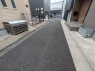 v20260418150639/fresh/building/J00100635353_11