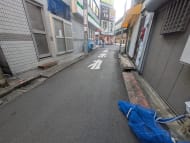 v20260427151116/fresh/building/J00100381281_16