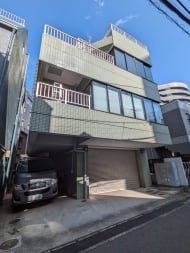 v20260427151116/fresh/building/J00100386715_9
