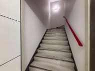 v20260427151116/fresh/building/J00100460881_5