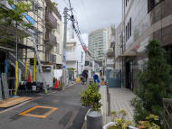 v20260427151116/fresh/building/J00100632472_9