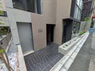v20260427151116/fresh/building/J00100632493_10