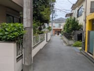 v20260429150637/fresh/building/J00100443895_2