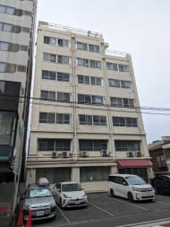 v20260429150637/fresh/building/J00100443895_7