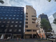 v20260501150758/fresh/building/J00100377207_8
