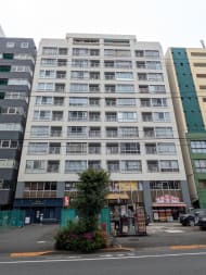v20260501150758/fresh/building/J00100405295_8