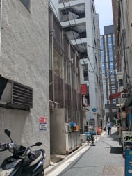 v20260501150758/fresh/building/J00100634235_11
