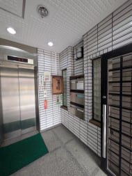 v20260512150758/fresh/building/J00100360896_15