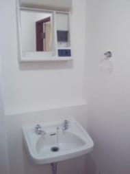 v20260731150959/fresh/building/J00100378972_9