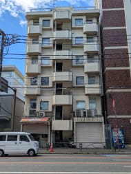 v20260802150642/fresh/building/J00100360282_5