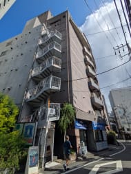 v20260818150758/fresh/building/J00100394457_6