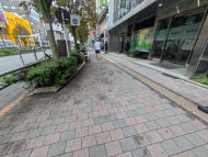 v20260910150919/fresh/building/J00100372115_9