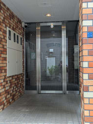 v20260928122115/fresh/building/J00100366250_17