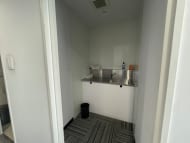v20260928122115/fresh/building/J00100381483_24