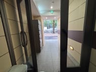 v20260928122115/fresh/building/J00100648085_12