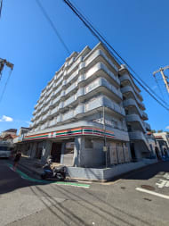 v20260928125745/fresh/building/J00100357769_10