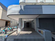 v20260928125745/fresh/building/J00100357769_66