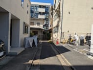 v20260928150753/fresh/building/J00100393695_15