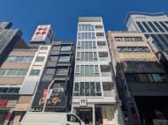 v20261009150957/fresh/building/J00100674448_1