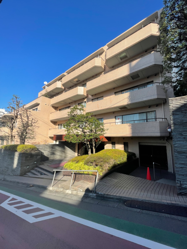 v20230506151908/fresh/building/J00100393142_1