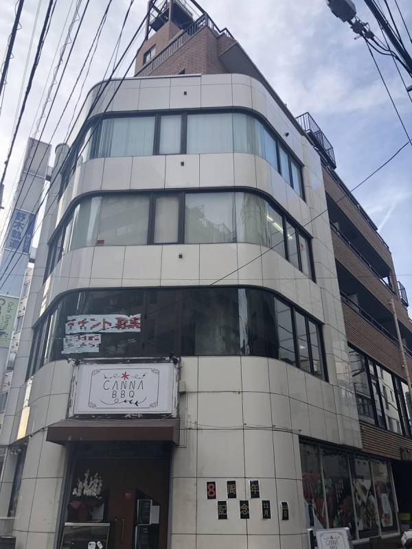 v20250427010506/fresh/building/J00100469749_1