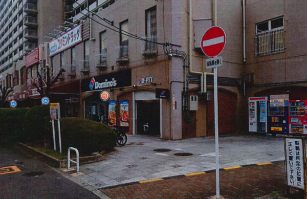 v20251003033705/fresh/building/J00100634128_1