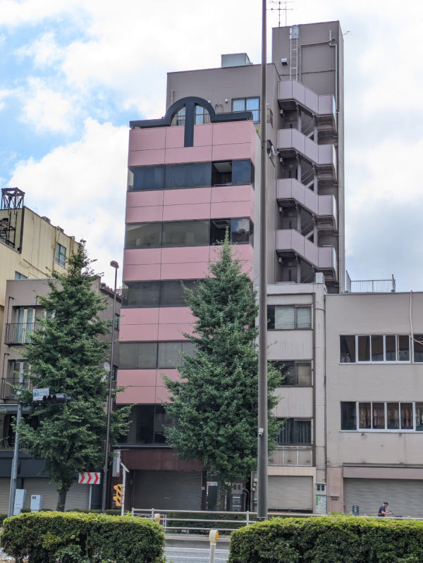 v20251007150704/fresh/building/J00100365124_1