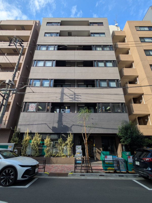 v20251009150657/fresh/building/J00100395444_1
