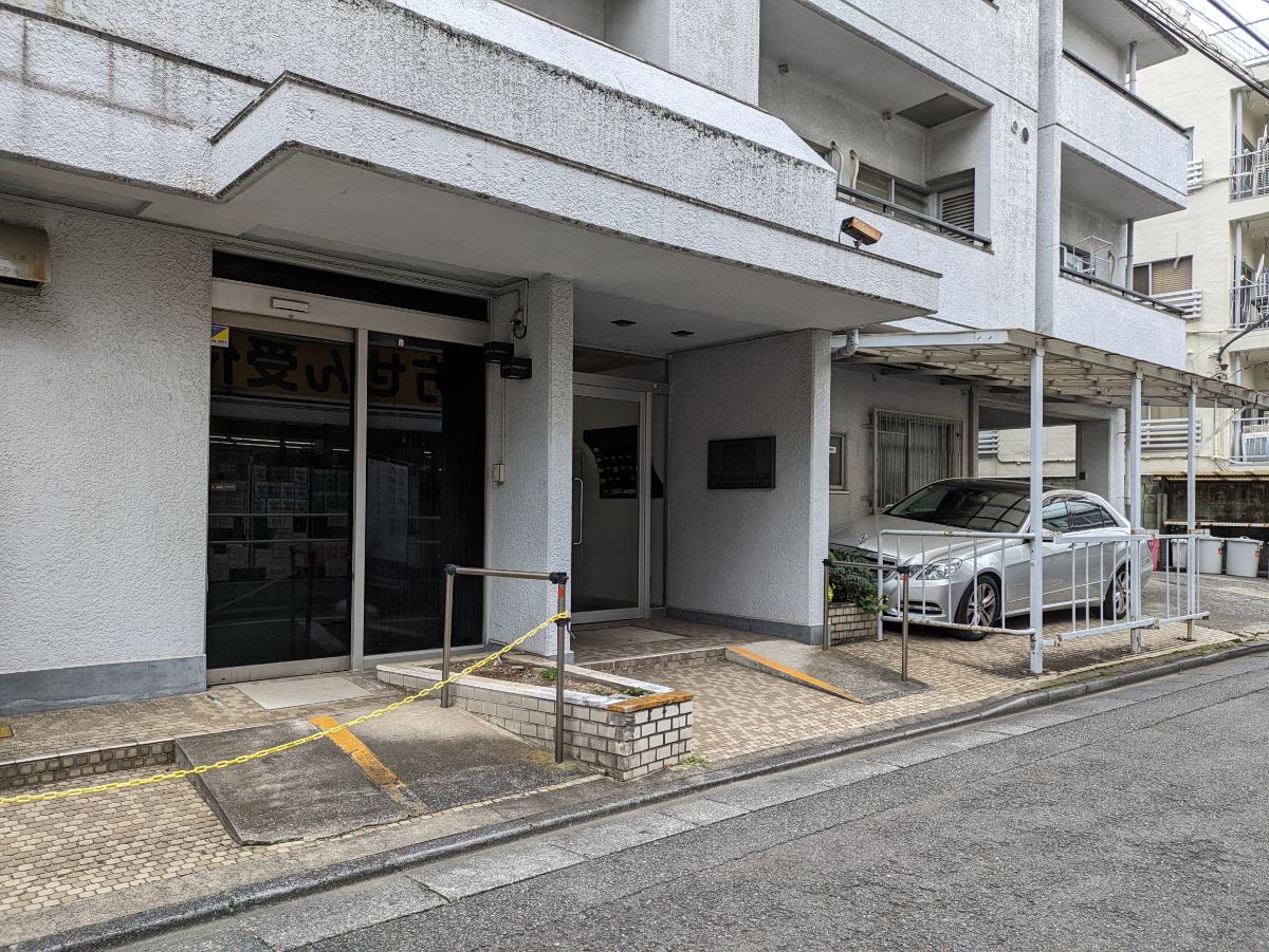 fresh/building/J00100356517_3
