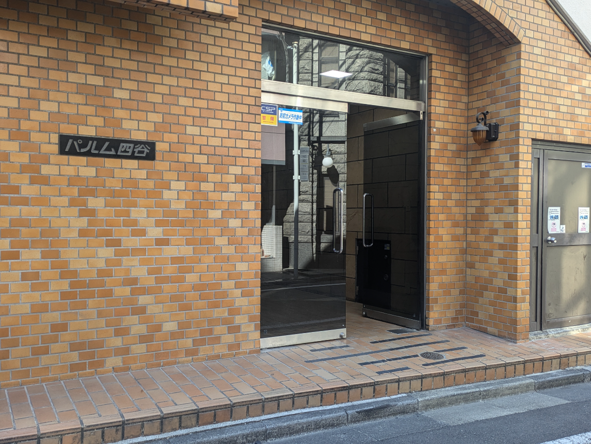 fresh/building/J00100356712_3