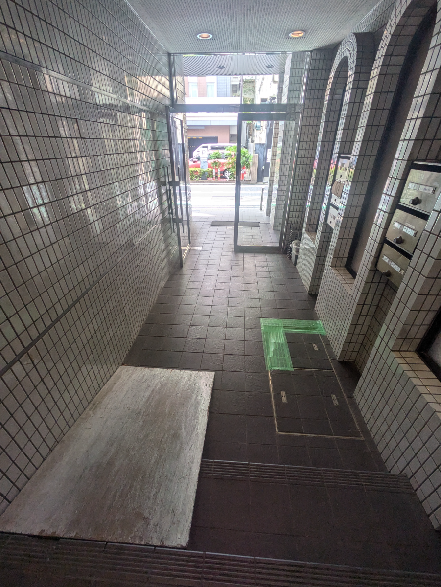 fresh/building/J00100356859_12