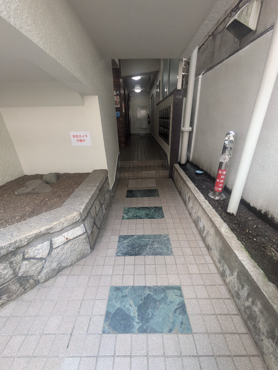 fresh/building/J00100356871_3