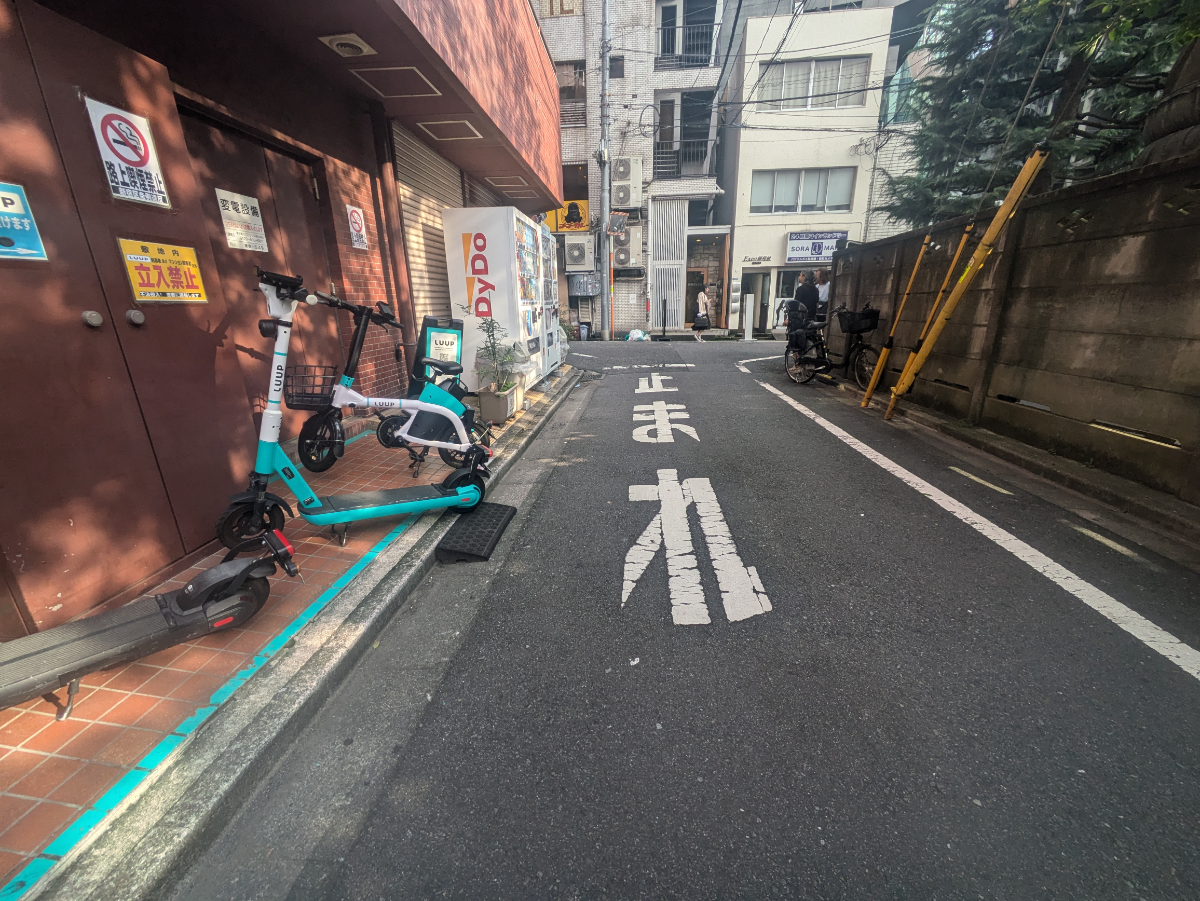 fresh/building/J00100356872_2