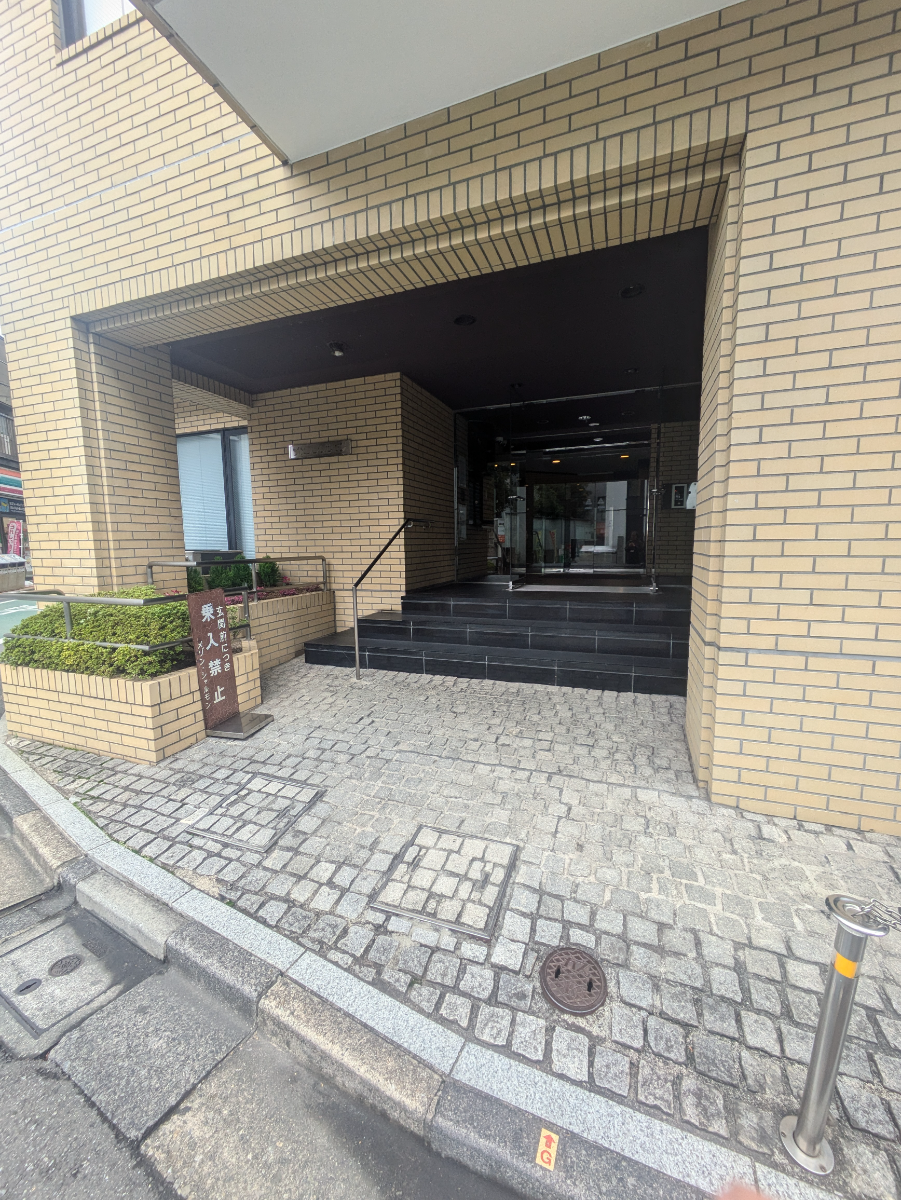 fresh/building/J00100356917_3