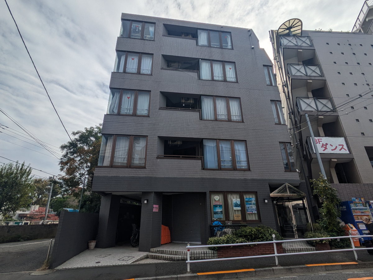 fresh/building/J00100356945_1