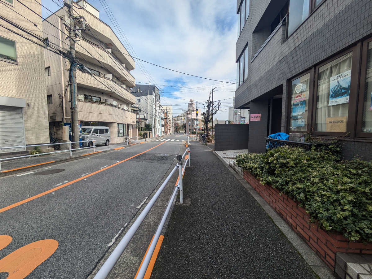 fresh/building/J00100356945_2